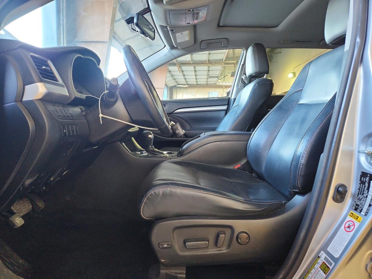 2016 Toyota Highlander Xle - Image 7