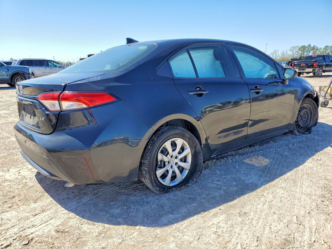 2021 Toyota Corolla Le - Фото 3