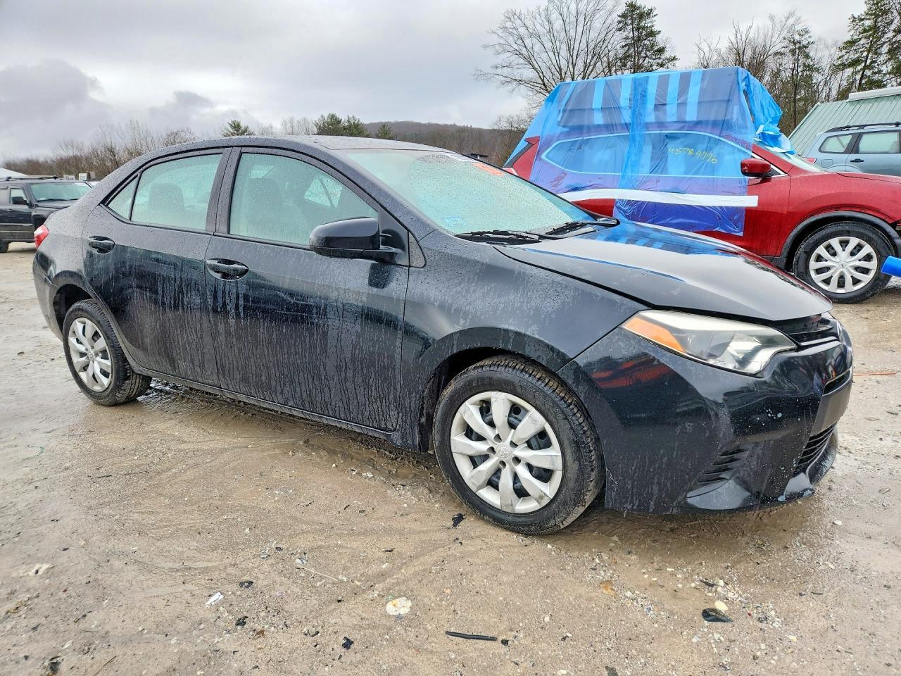 2014 Toyota Corolla Le - Image 4