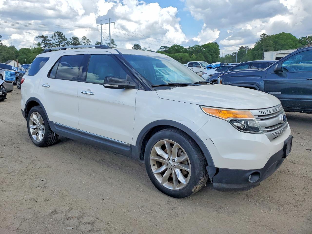 2013 Ford Explorer Xlt - Фото 4