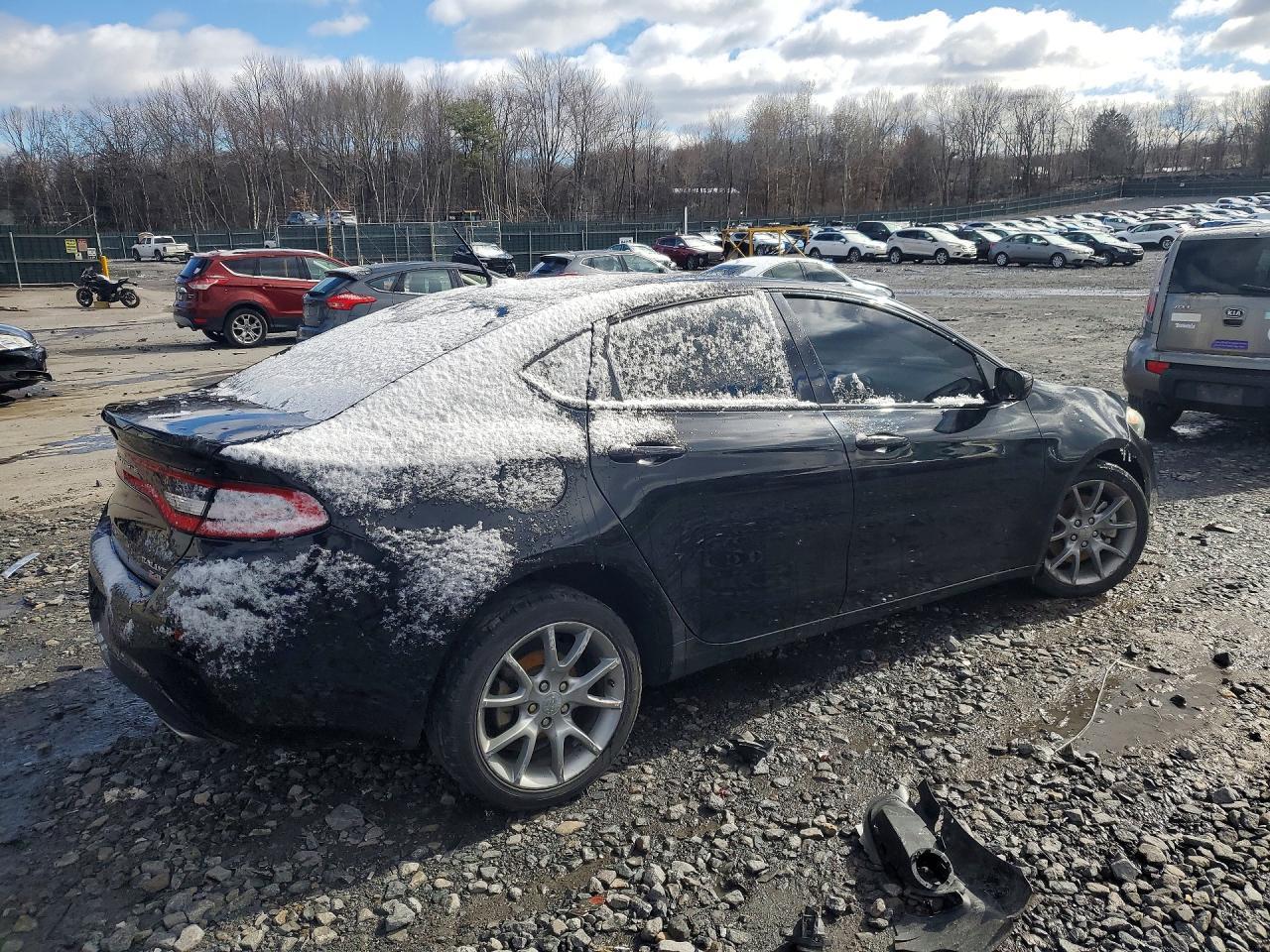 2014 Dodge Dart Sxt - Image 3