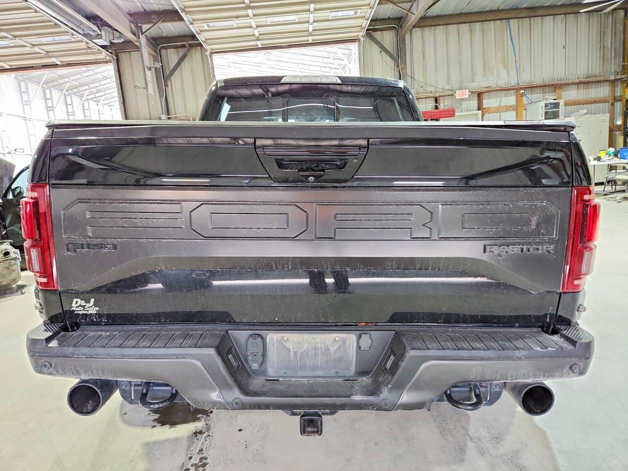 2018 Ford F150 Raptor - Image 6