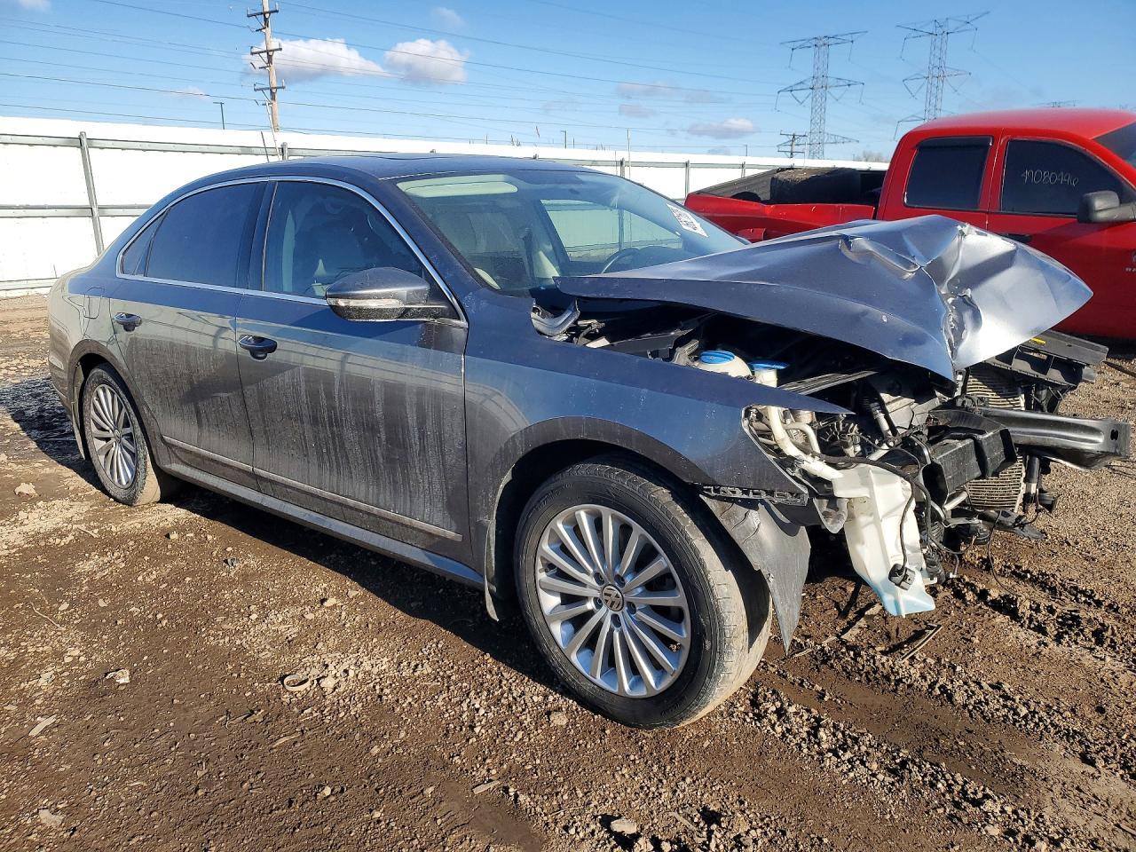 2017 Volkswagen Passat Se - Image 4