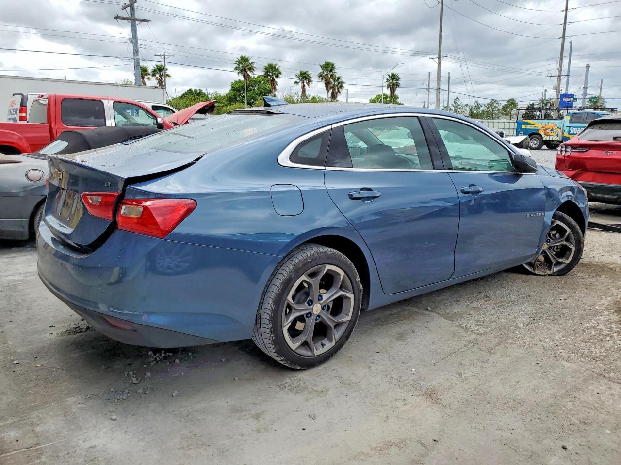 2024 Chevrolet Malibu Lt - Фото 3