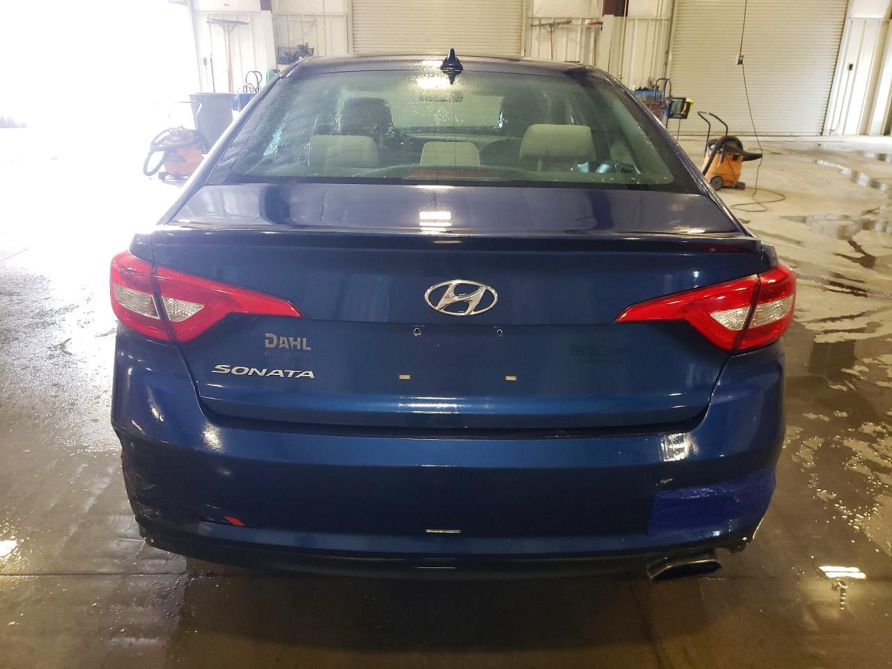 2017 Hyundai Sonata Base - Фото 6