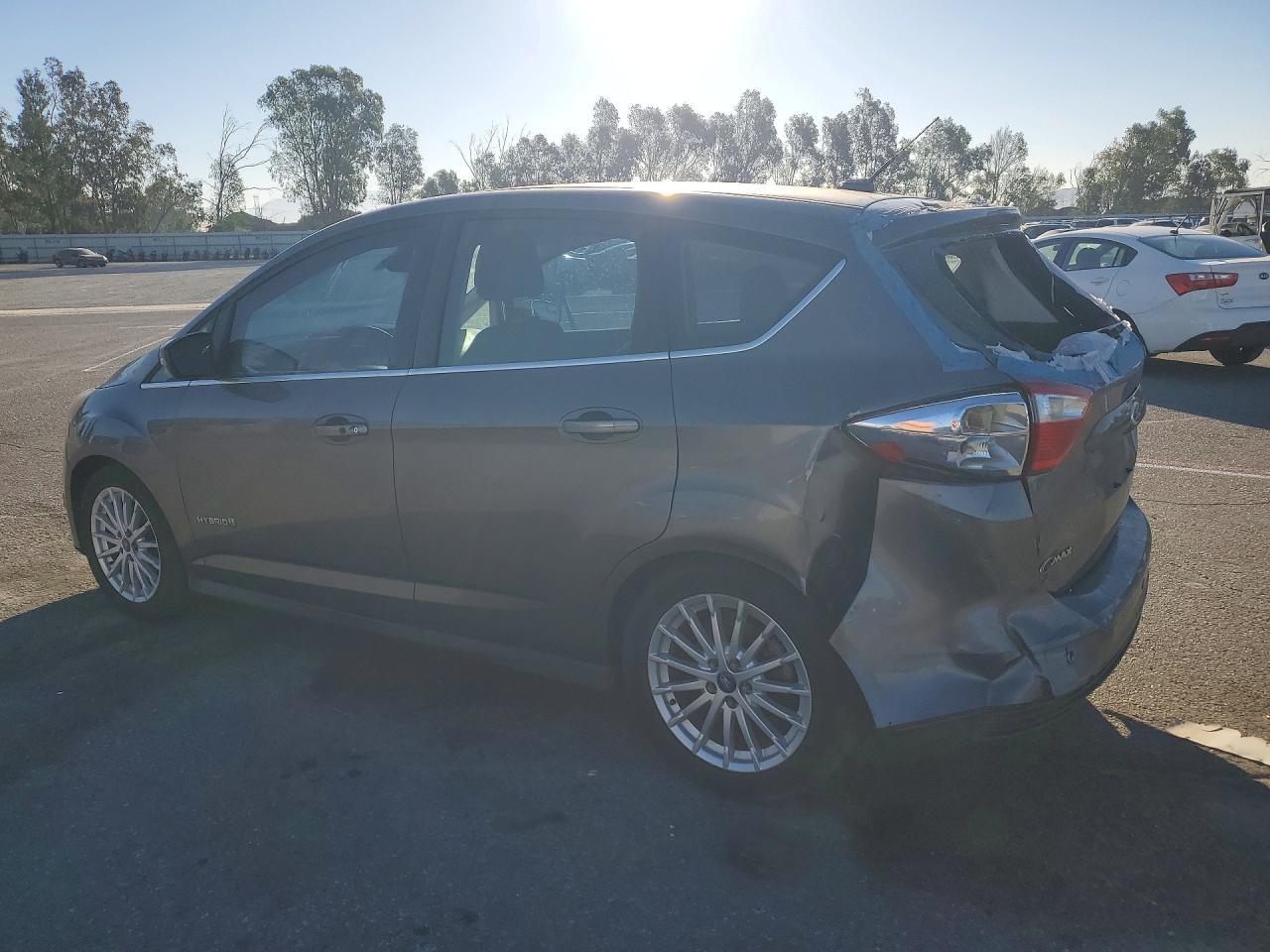 2013 Ford C-Max Sel - Image 2