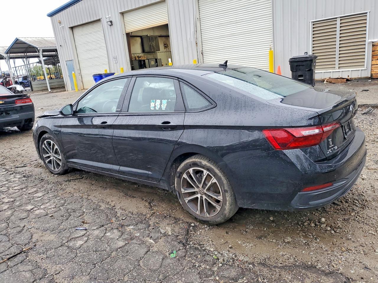 2024 Volkswagen Jetta Sport - Фото 2