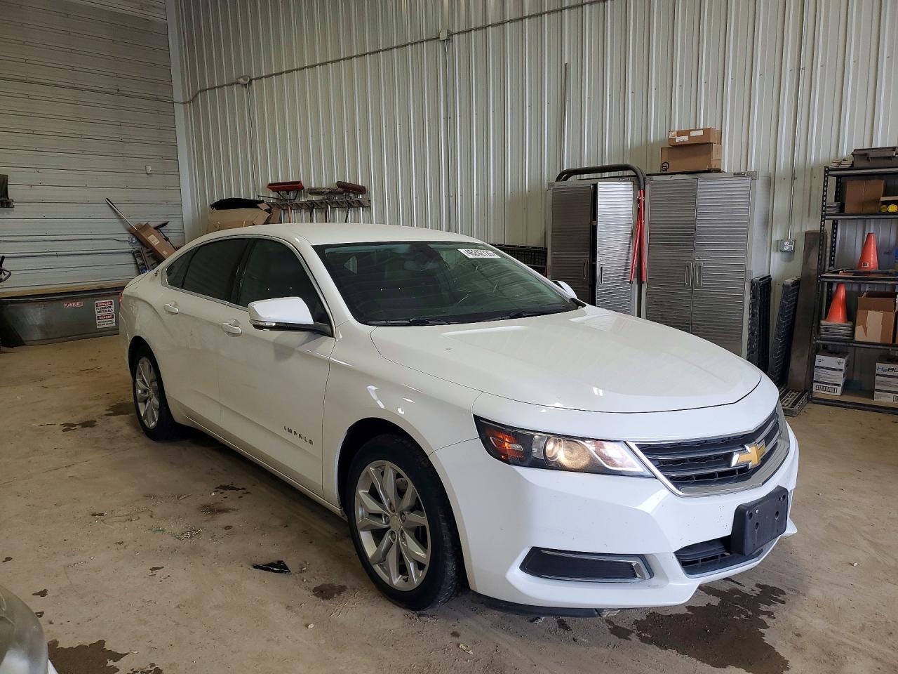 2017 Chevrolet Impala Lt - Image 4