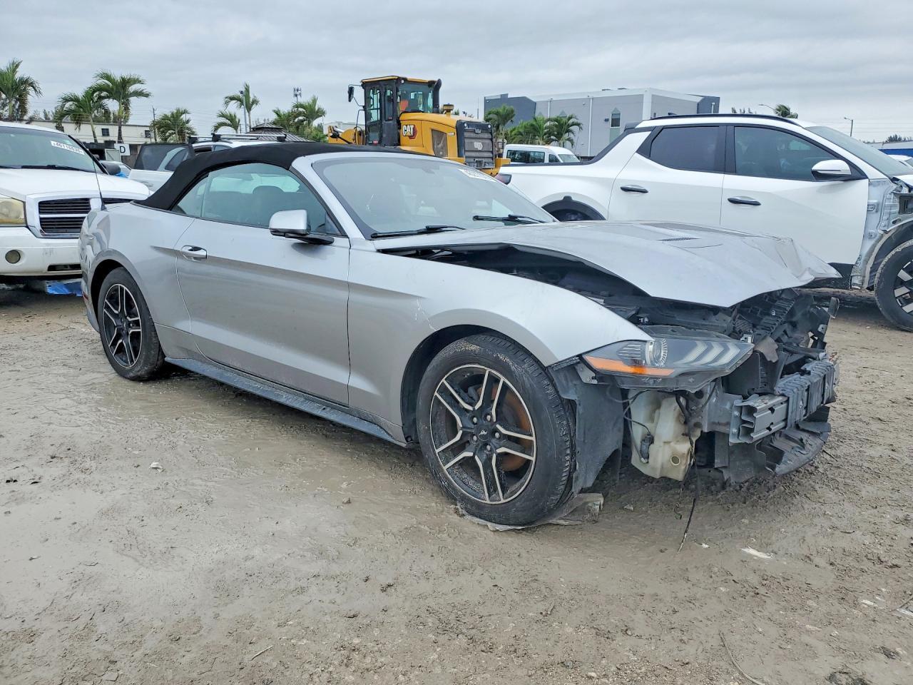 2020 Ford Mustang - Image 4