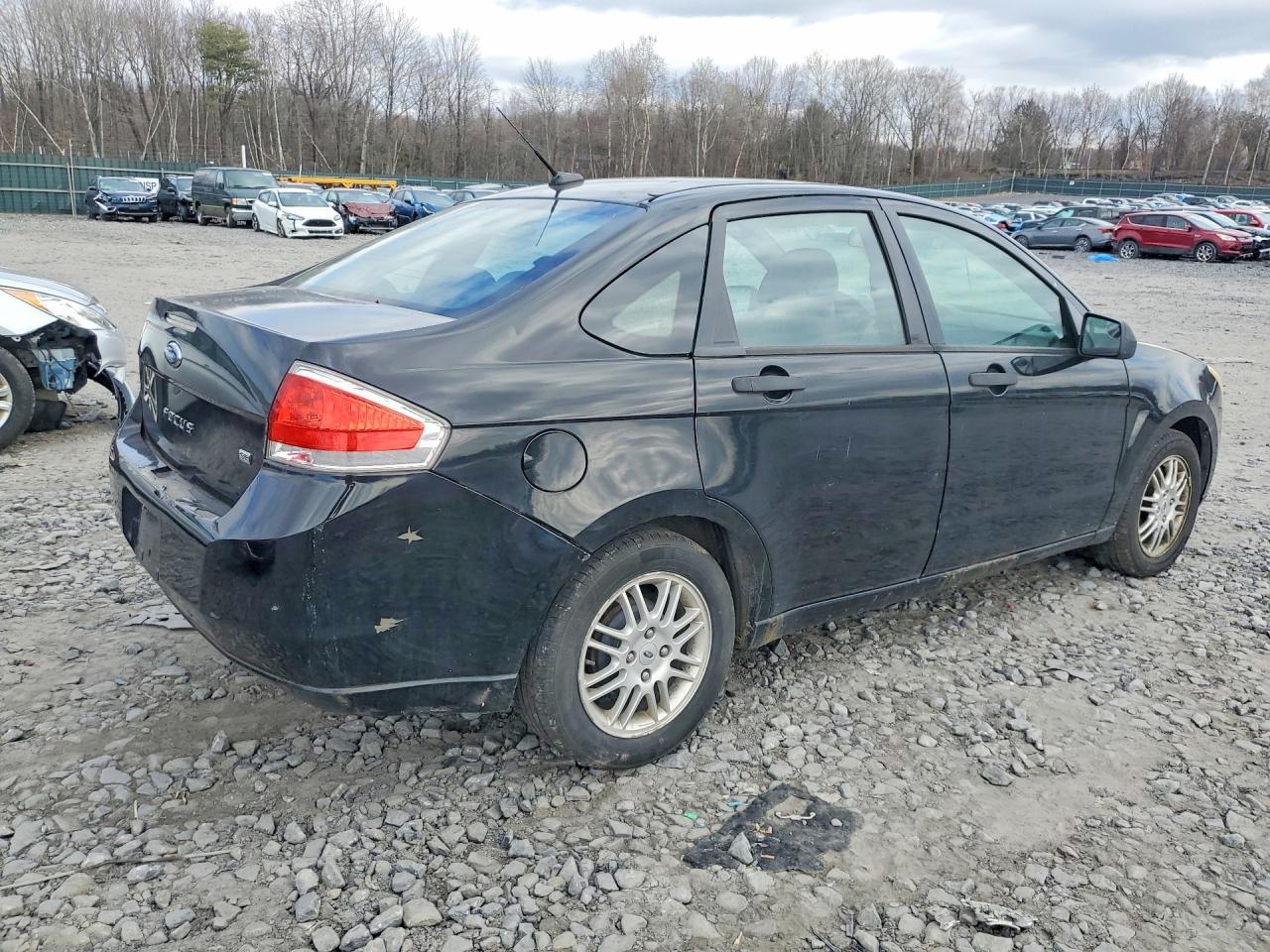 2010 Ford Focus Se - Image 3