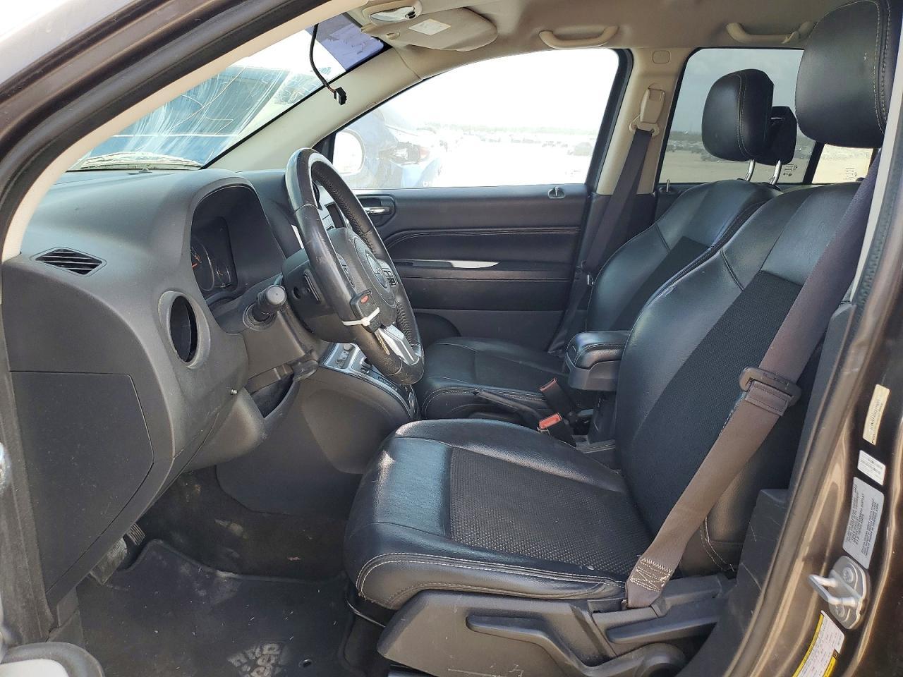 2016 Jeep Compass Latitude - Фото 7