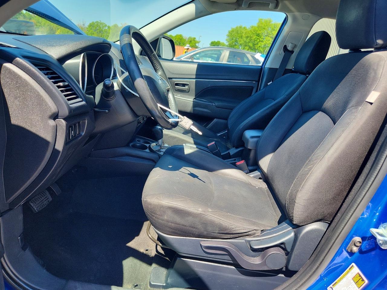 2015 Mitsubishi Outlander Sport Es - Image 7