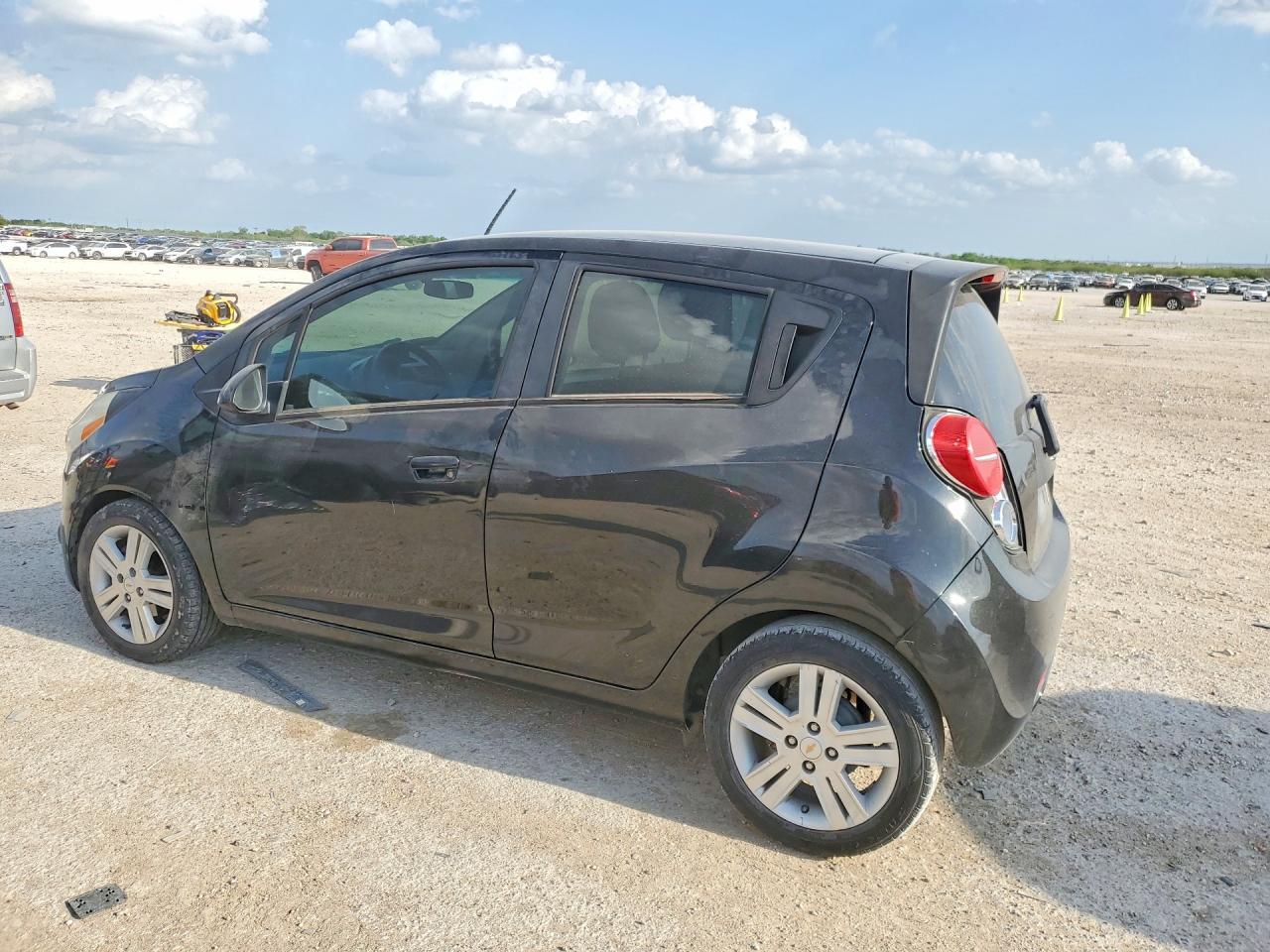 2015 Chevrolet Spark 1Lt - Фото 2