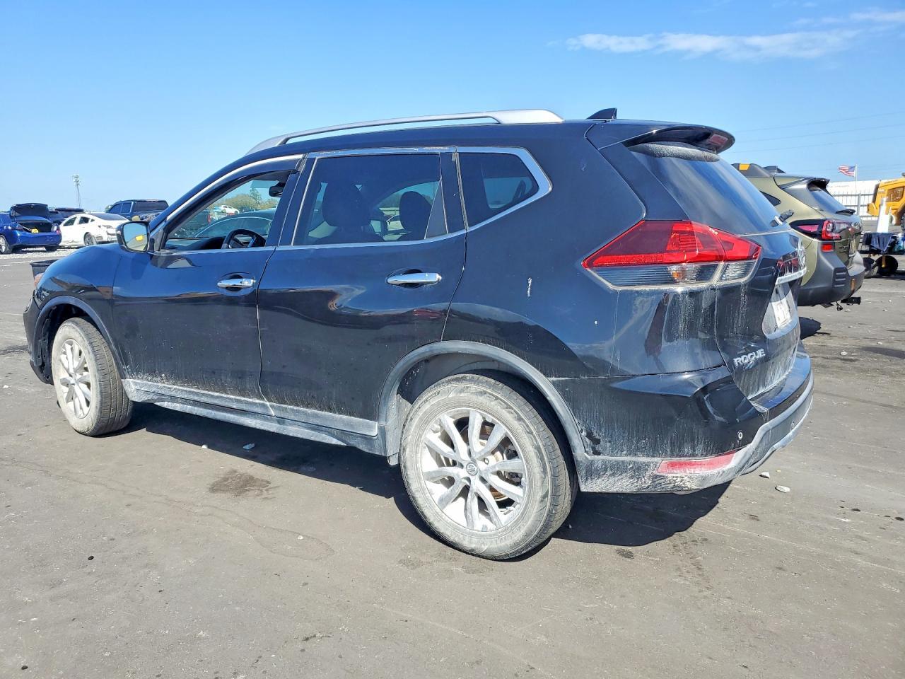2019 Nissan Rogue Sv - Фото 2