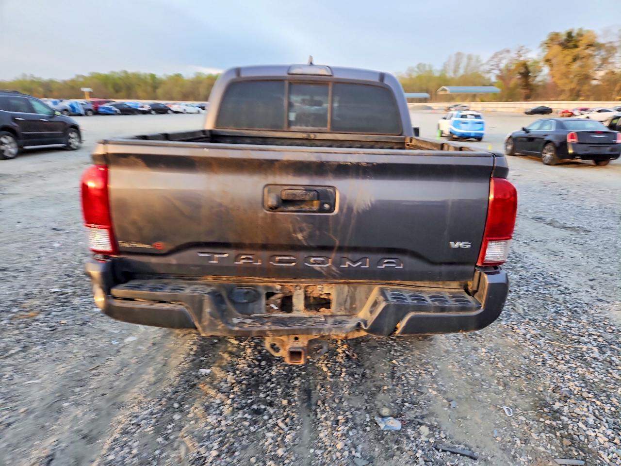 2016 Toyota Tacoma Trd Sport - Фото 6