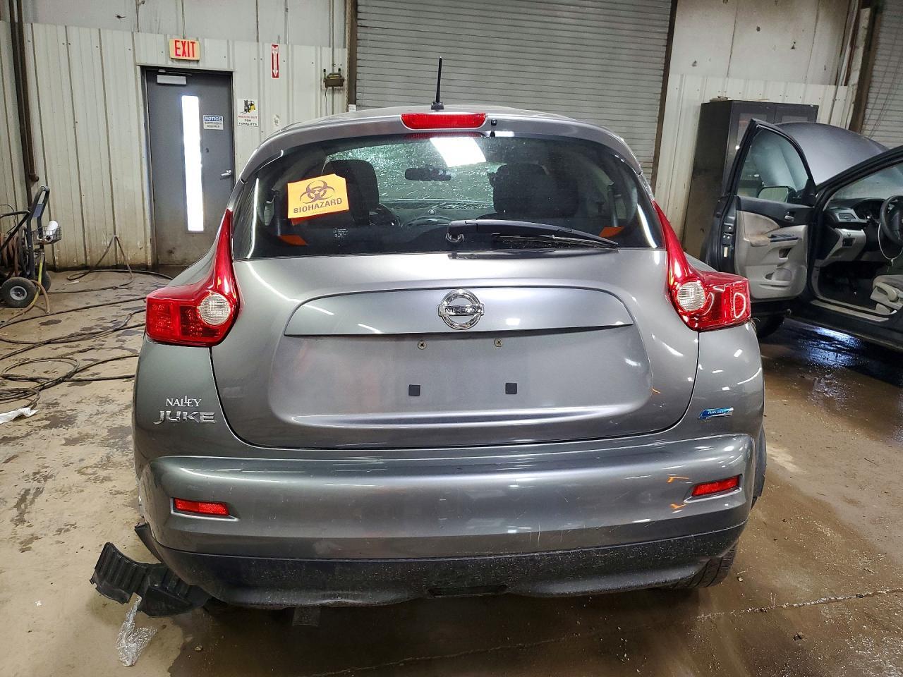 2014 Nissan Juke S - Фото 6