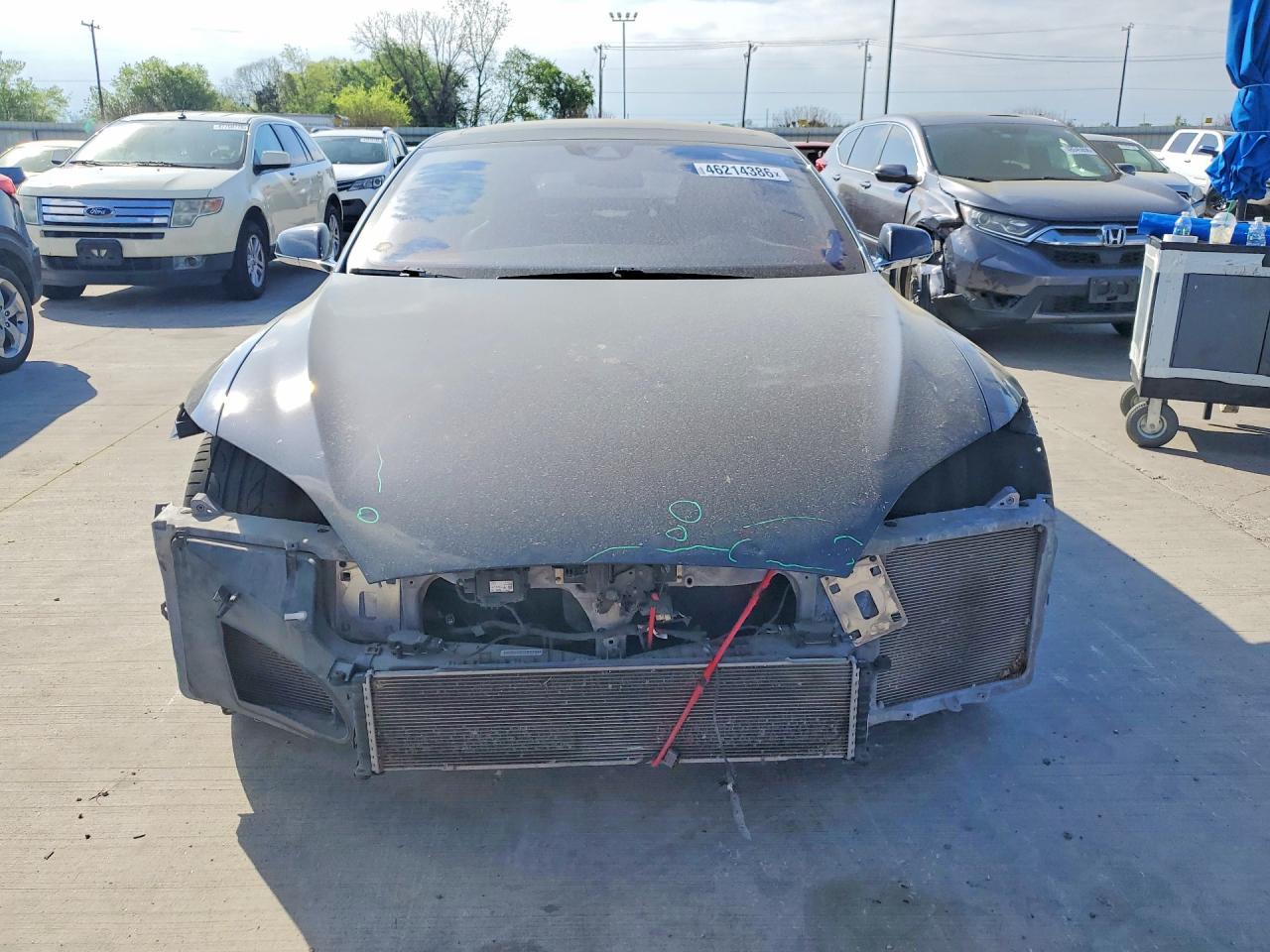 2015 Tesla Model S - Фото 5