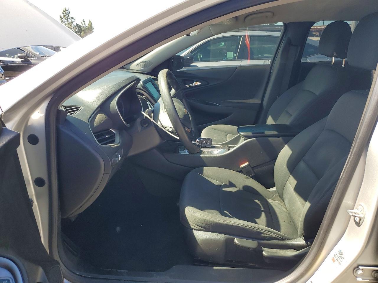 2016 Chevrolet Malibu Ls - Фото 7