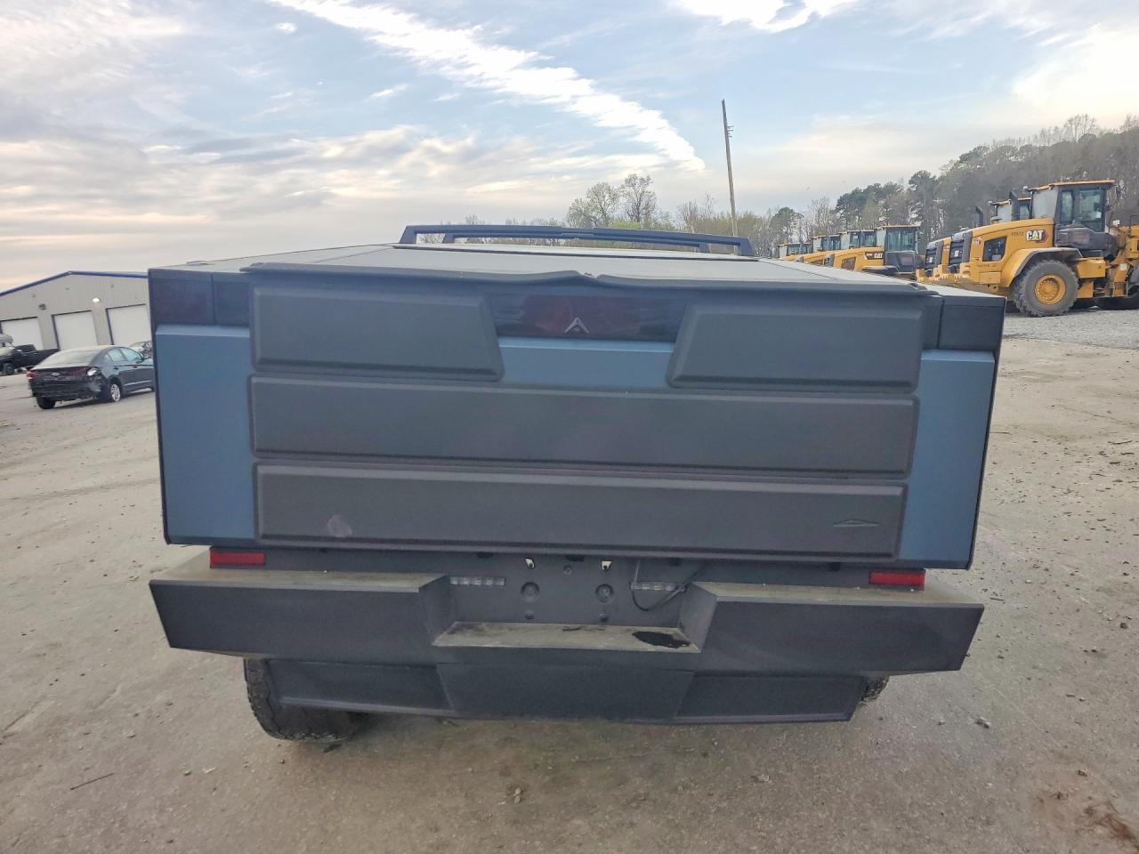 2024 Tesla Cybertruck - Фото 6
