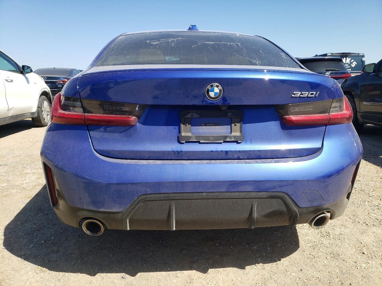 2023 BMW 330I - Фото 6