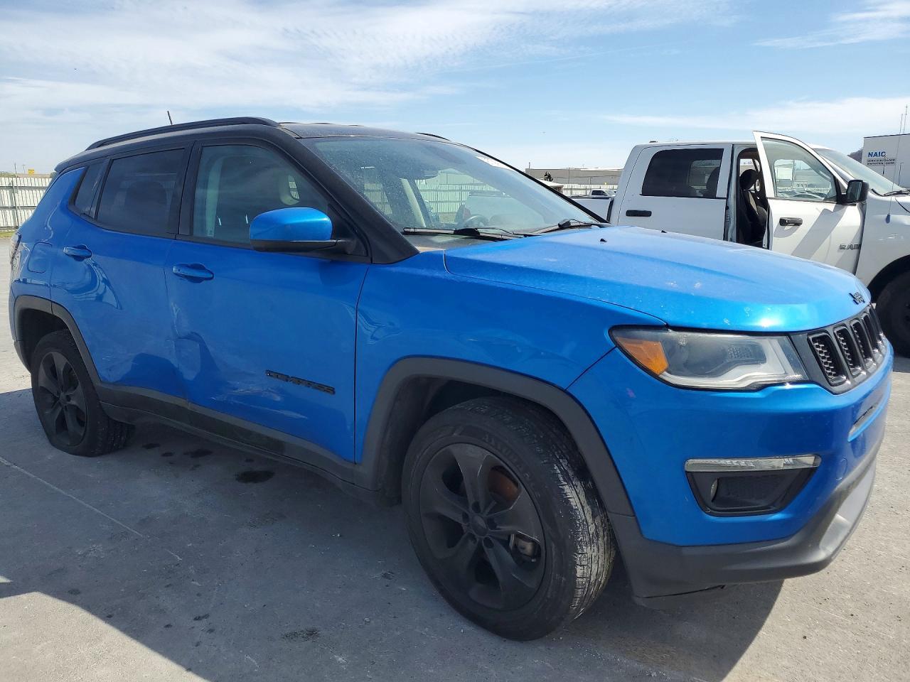 2019 Jeep Compass Latitude - Image 4