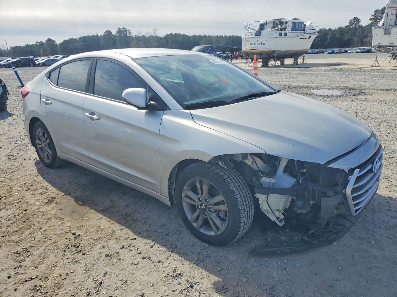 2018 Hyundai Elantra Sel - Фото 4