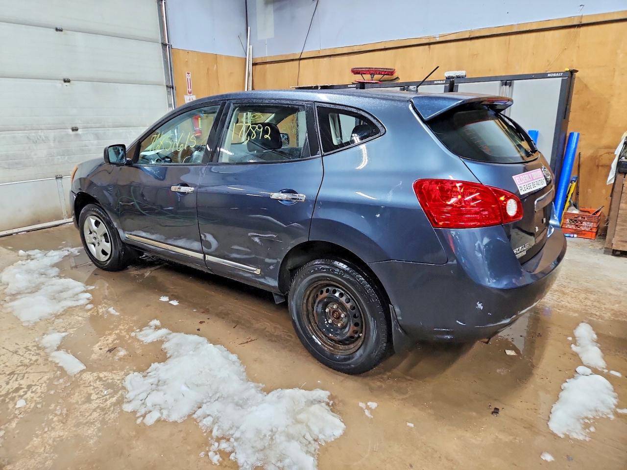 2014 Nissan Rogue Select S - Фото 2