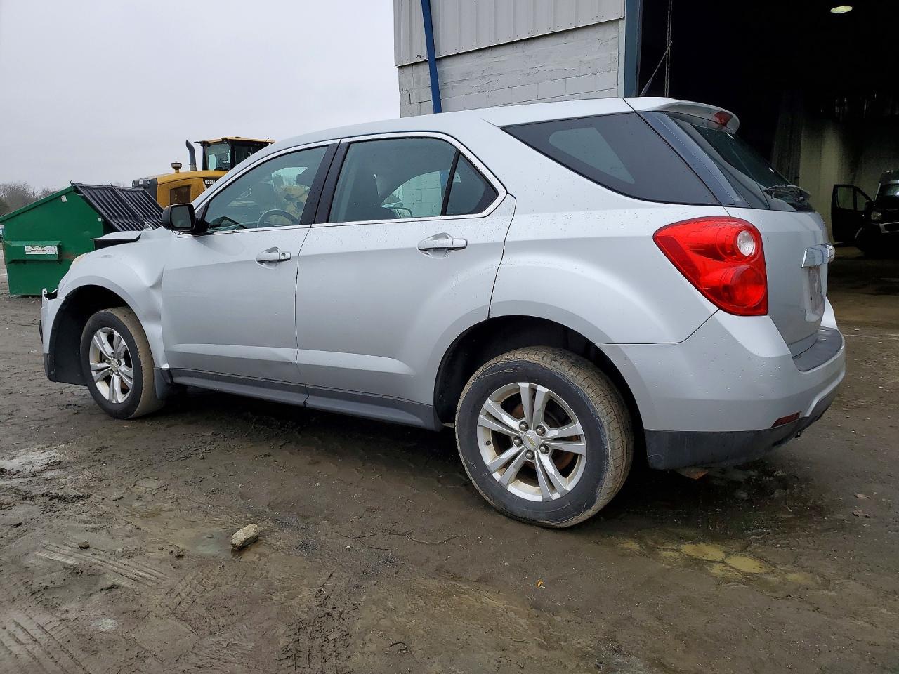 2011 Chevrolet Equinox Ls - Фото 2