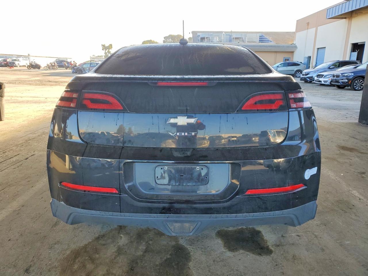 2015 Chevrolet Volt - Image 6