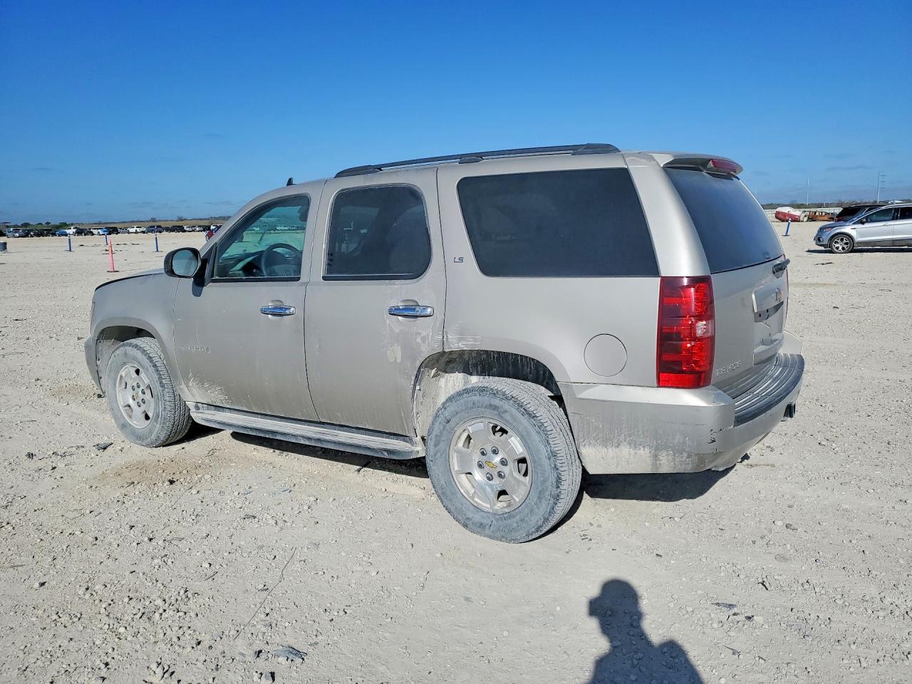 2007 Chevrolet Tahoe C1500 - Фото 2