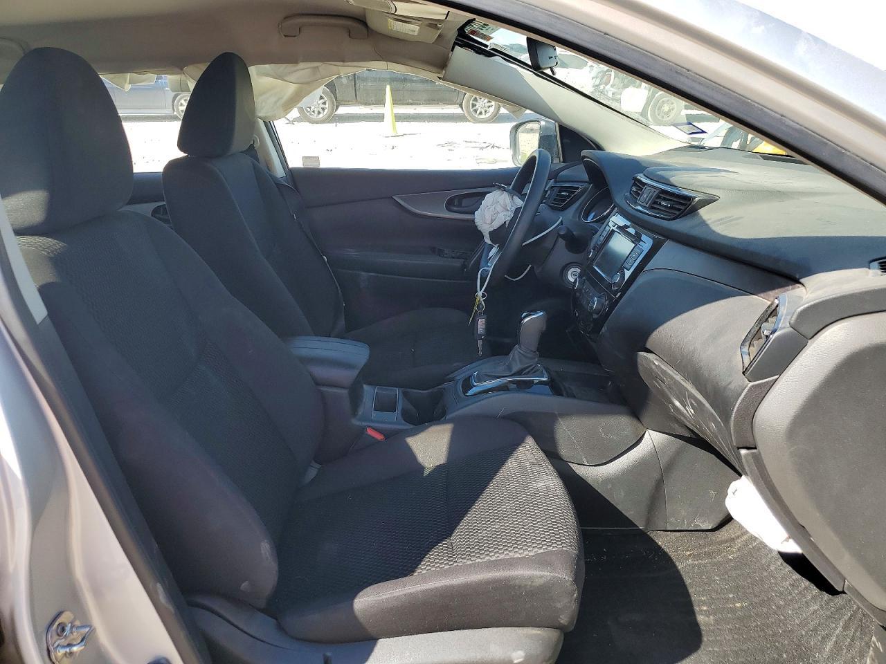 2020 Nissan Rogue Sport S - Фото 7