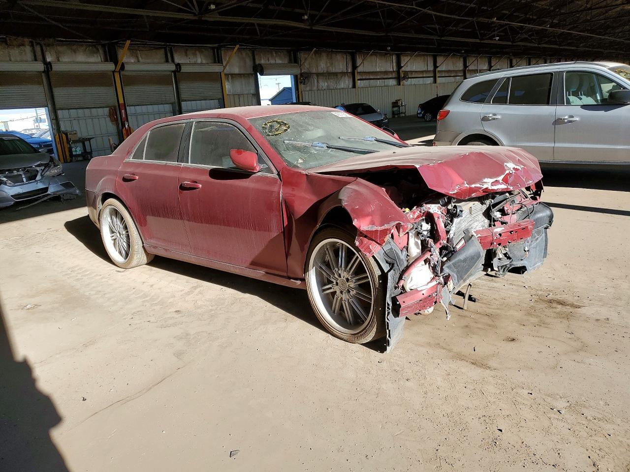 2013 Chrysler 300 - Image 4