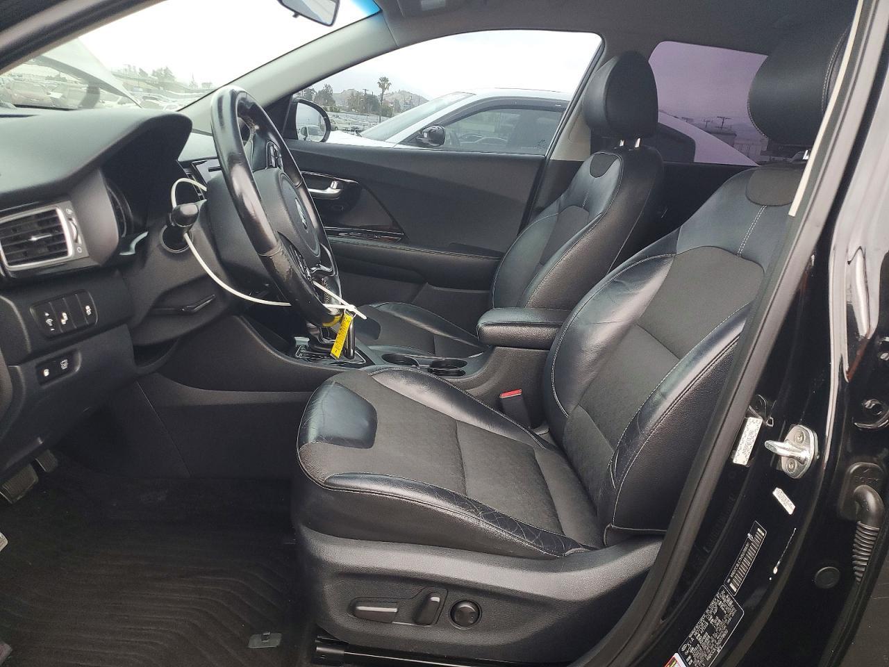 2017 Kia Niro - Фото 7