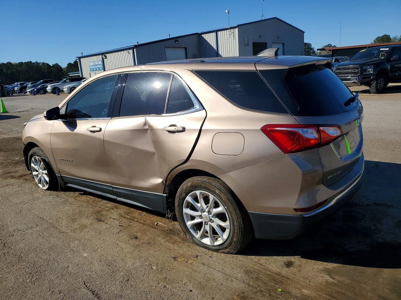 2018 Chevrolet Equinox Lt - Фото 2
