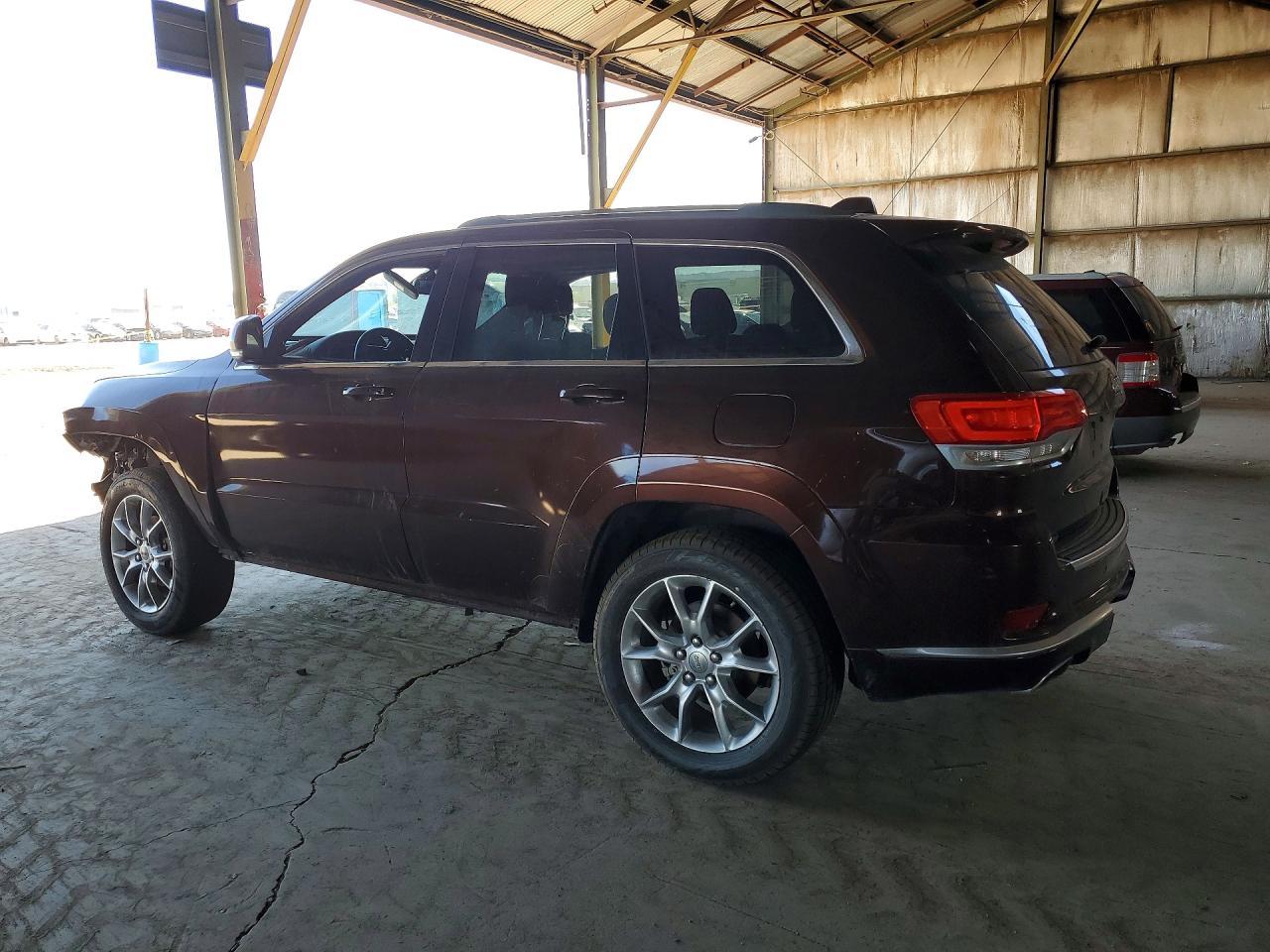 2015 Jeep Grand Cherokee Summit - Image 2