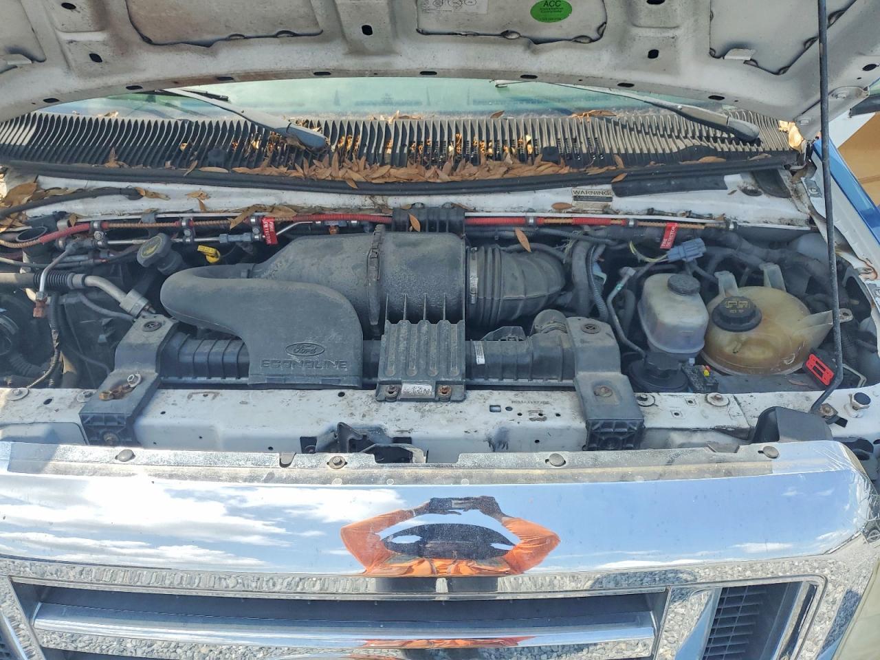 2016 Ford Econoline E450 Super Duty Cutaway Van - Фото 7