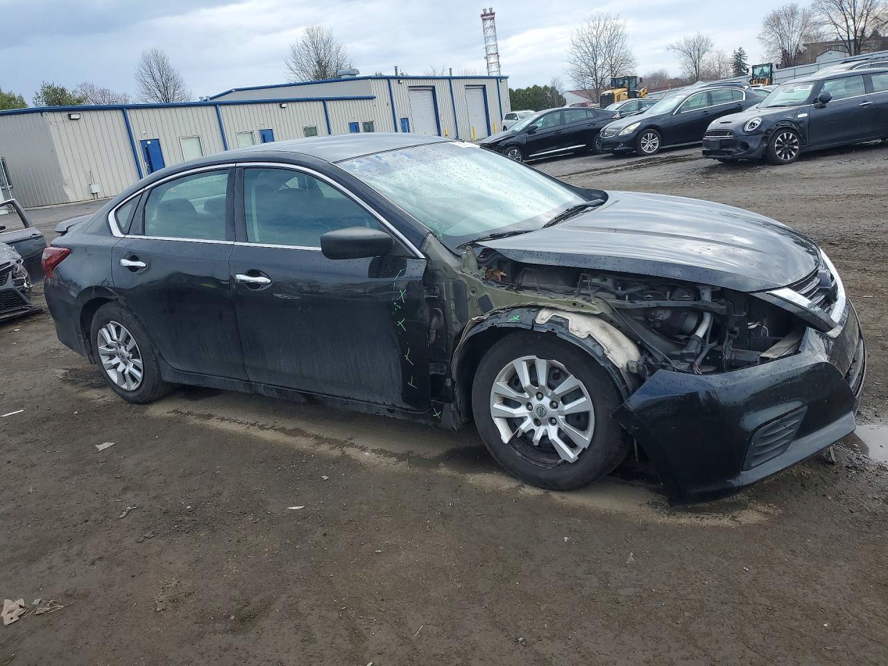 2017 Nissan Altima 2.5 Sr - Image 4