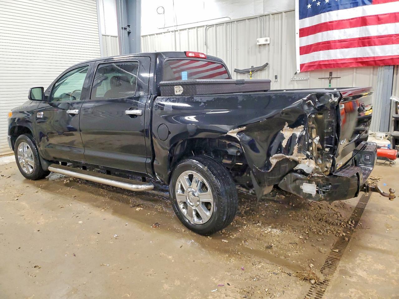 2014 Toyota Tundra 1794 Edition - Фото 2