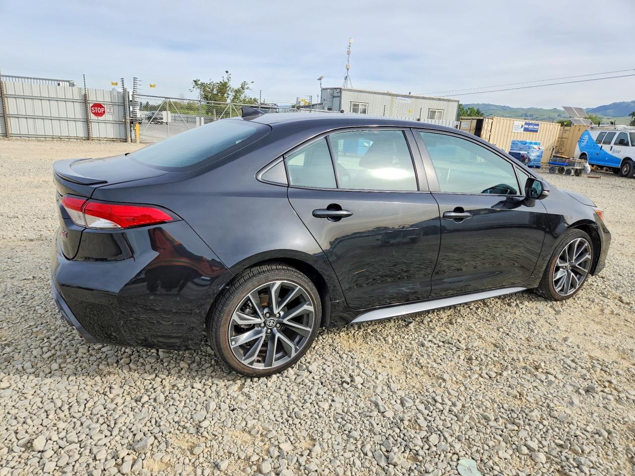 2021 Toyota Corolla Se - Image 3