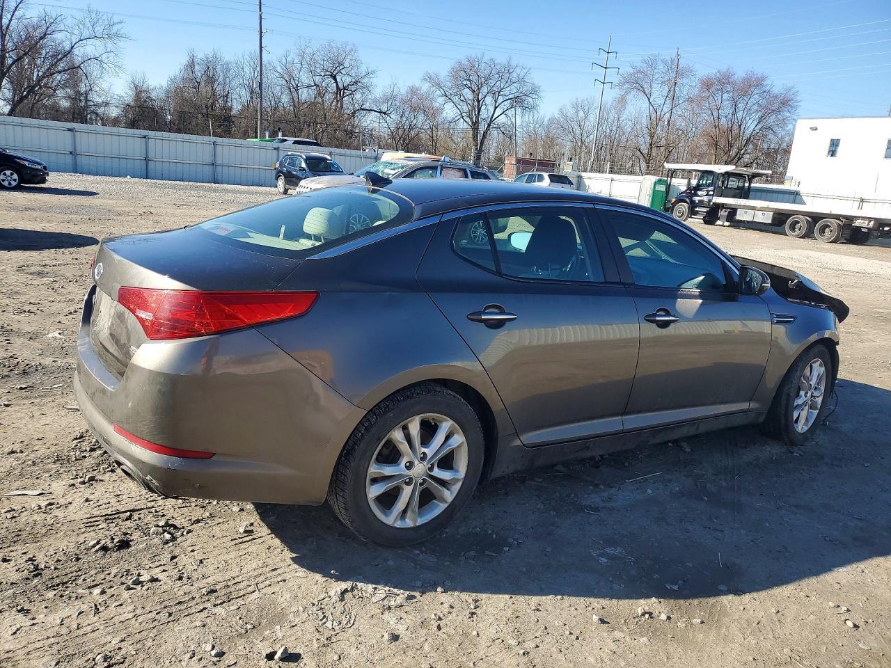 2012 Kia Optima Lx - Image 3