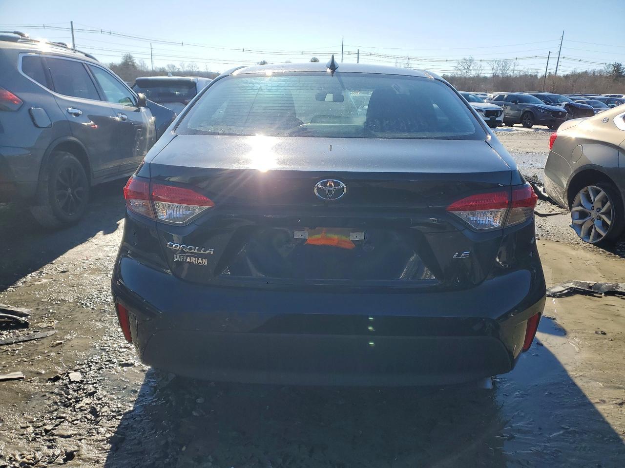 2025 Toyota Corolla Le - Фото 6
