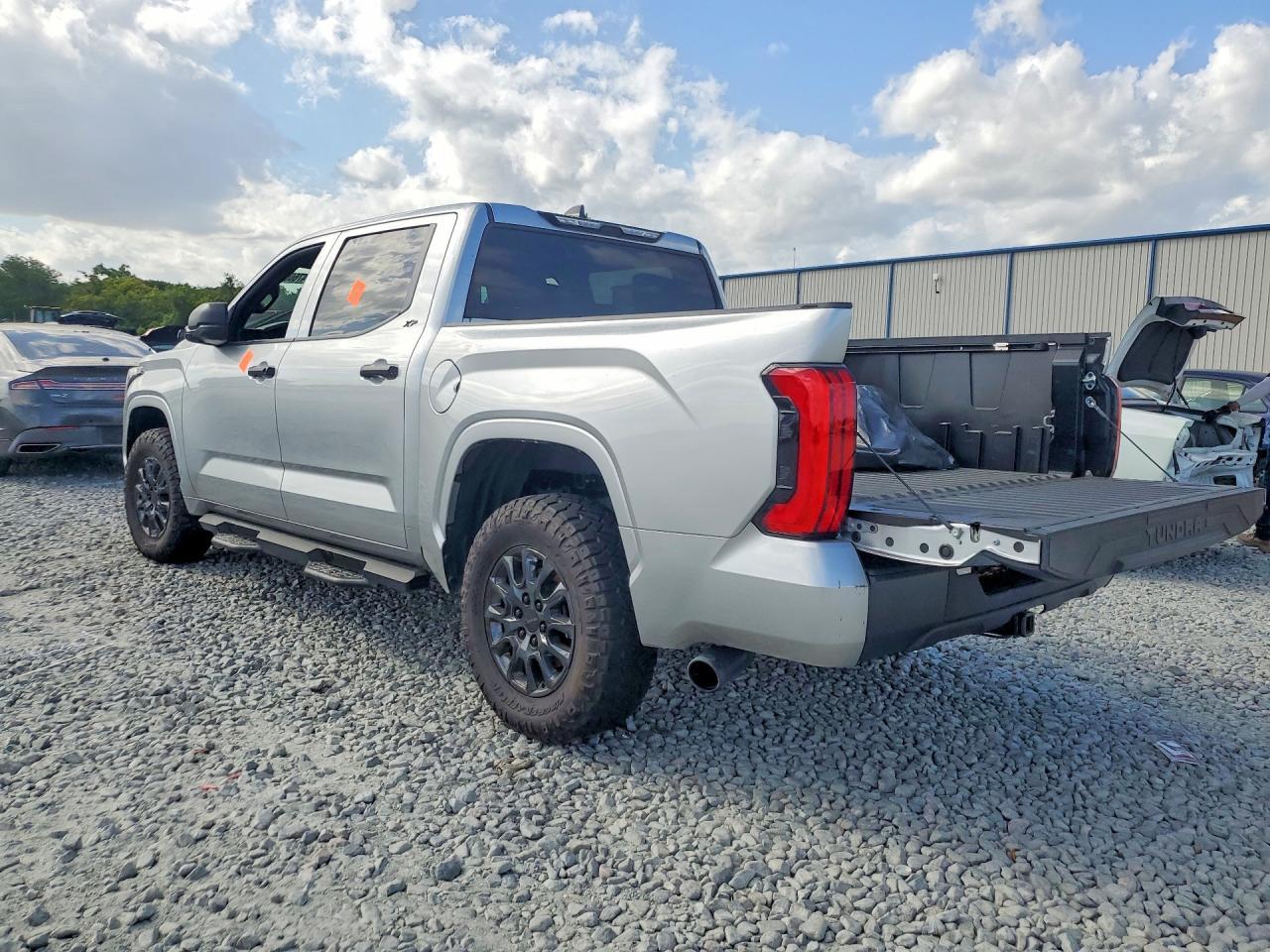 2025 Toyota Tundra Sr - Фото 2