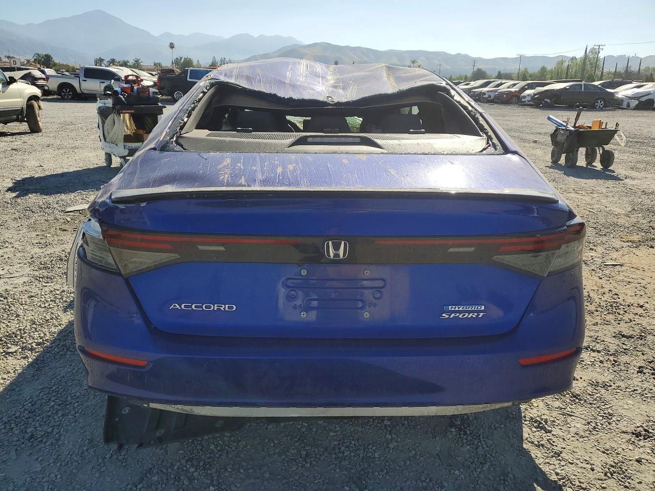 2023 Honda Accord Hybrid Sport - Image 6