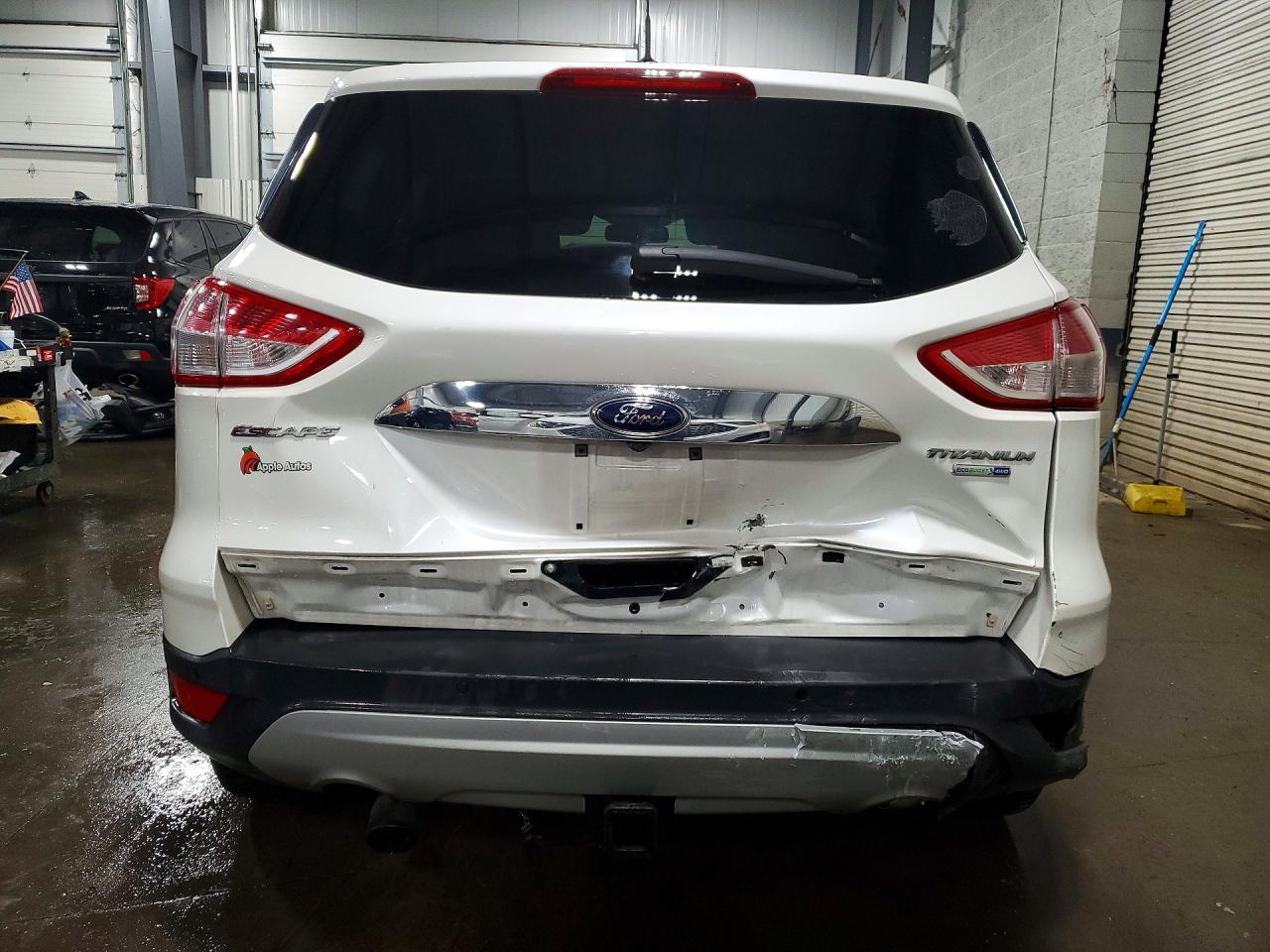 2016 Ford Escape Titanium - Фото 6