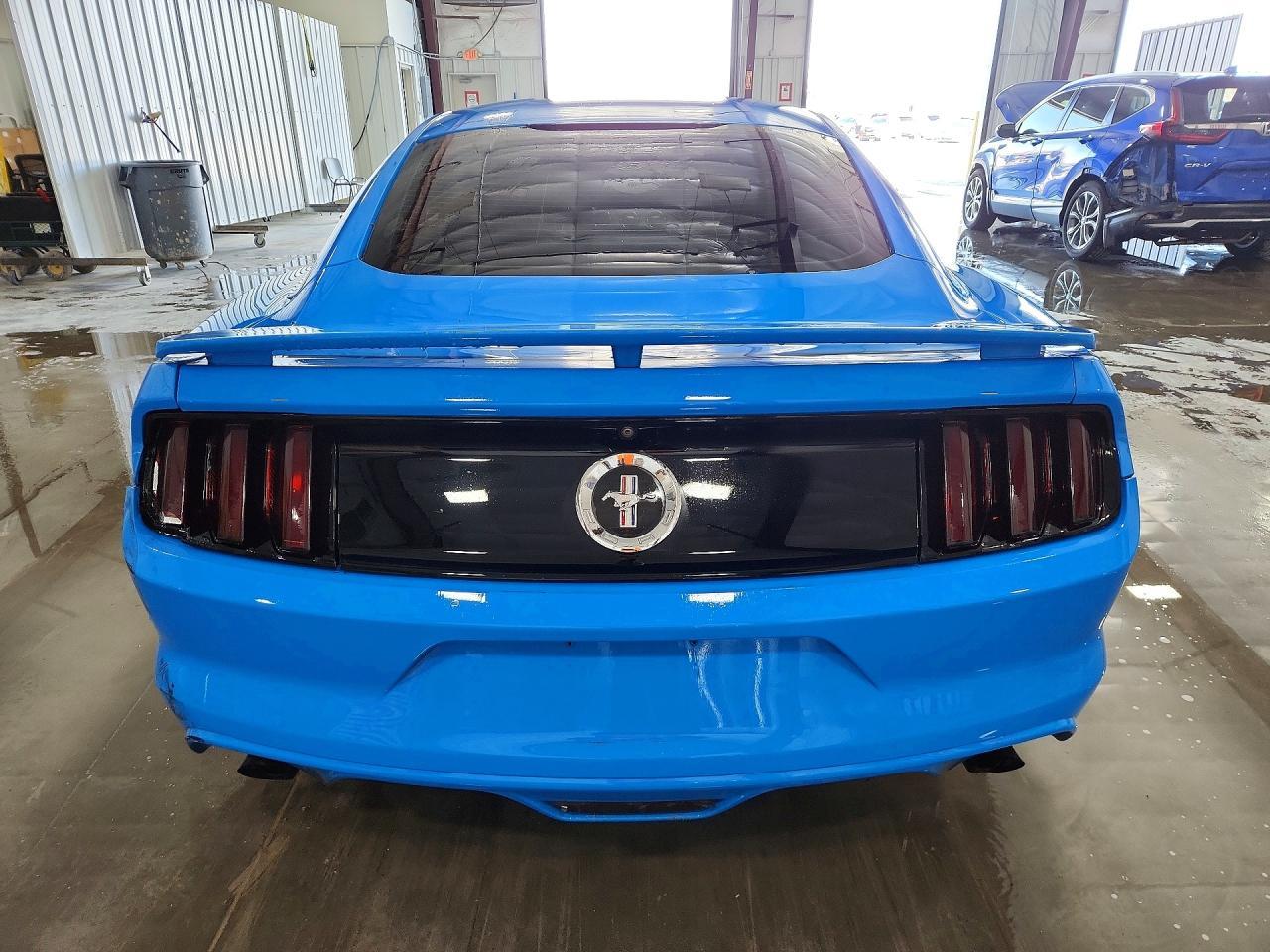 2017 Ford Mustang - Image 6