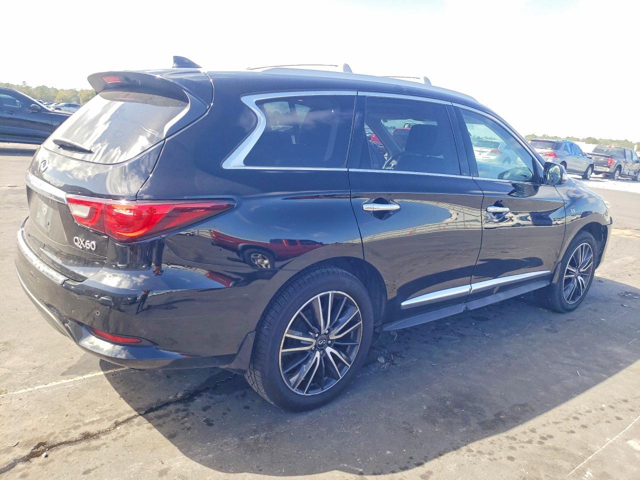 2019 Infiniti Qx60 Luxe - Фото 3