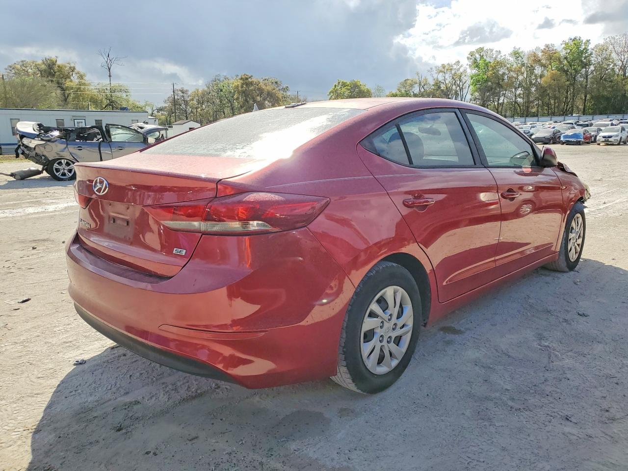 2017 Hyundai Elantra Se - Image 3