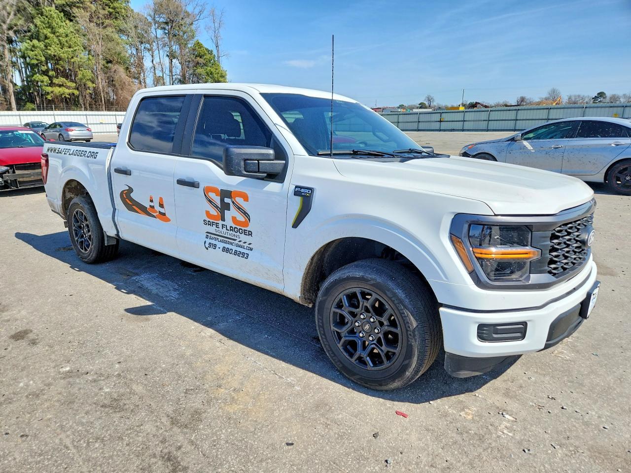 2025 Ford F150 Stx - Фото 4