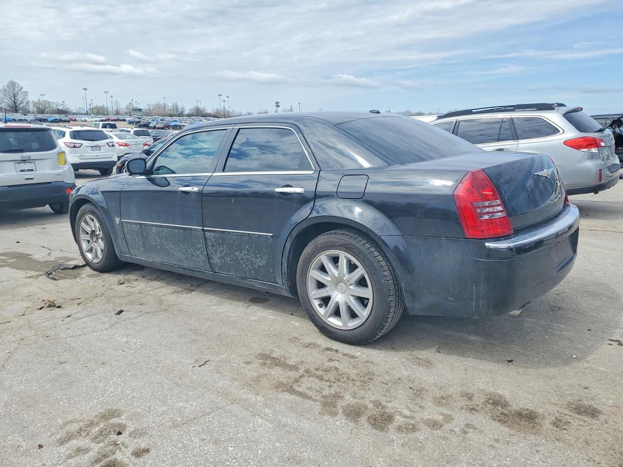 2007 Chrysler 300C - Фото 2