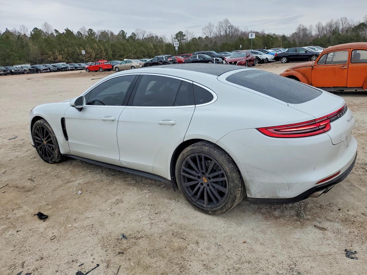 2017 Porsche Panamera 4S - Image 2